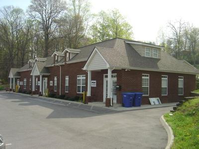 LEASED: 1,972 SF OFFICE NEAR SCHAAD RD & CLINTON HIGHWAY