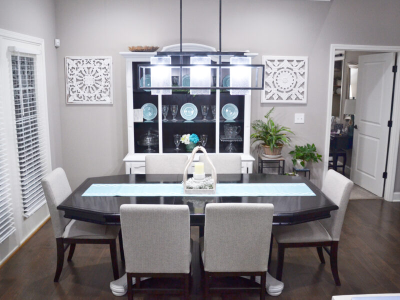 SOLD: Gorgeous Condo in Farragut – Move-In Ready