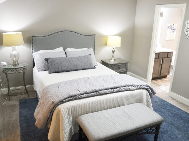 SOLD: Gorgeous Condo in Farragut – Move-In Ready