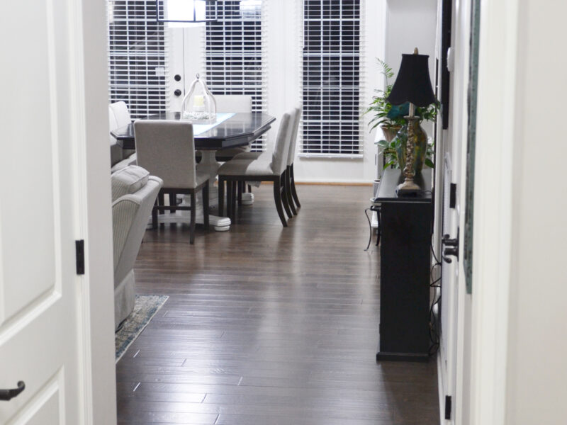 SOLD: Gorgeous Condo in Farragut – Move-In Ready