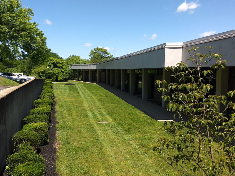 LEASED: 2,510 sf Office Minutes from the Downtown and UT