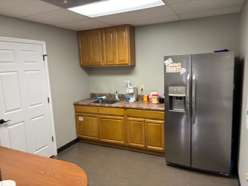 LEASED: 3,895 sf Warehouse & Office in Bearden