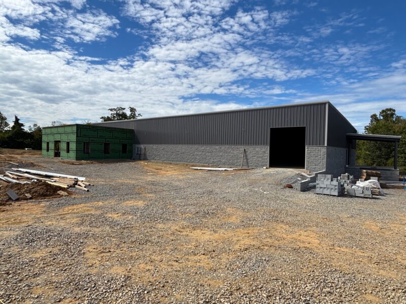 LEASED: NEW CONSTRUCTION – 11,700 sf Office / Warehouse Near I-40 & Pellissippi Parkway