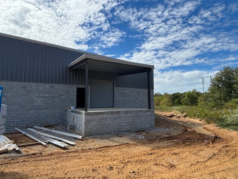 LEASED: NEW CONSTRUCTION – 11,700 sf Office / Warehouse Near I-40 & Pellissippi Parkway