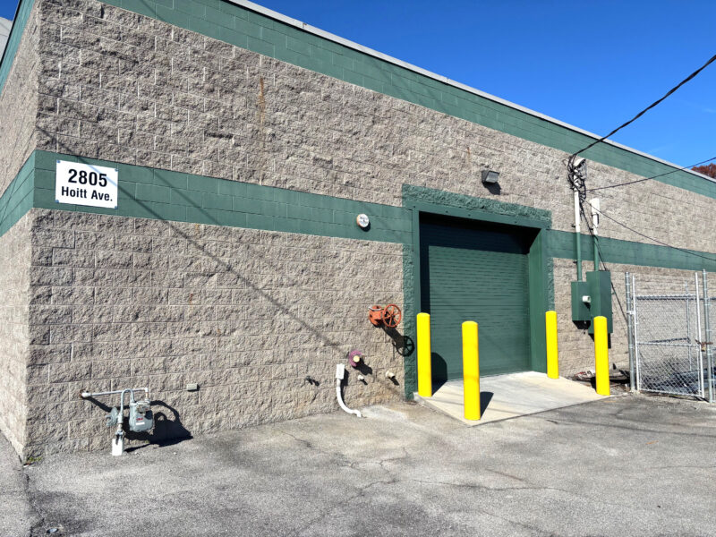 LEASED: 4,500 sf Industrial Space Near I-40 at Cherry Street