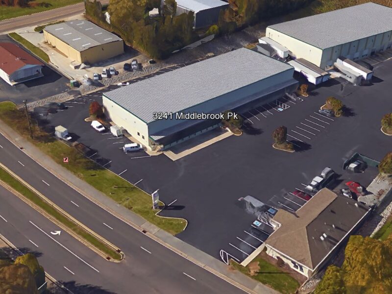 LEASED: 4,000 sf Warehouse / Office on Middlebrook Pike
