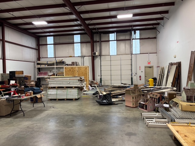 LEASED: 4,000 sf Warehouse / Office on Middlebrook Pike