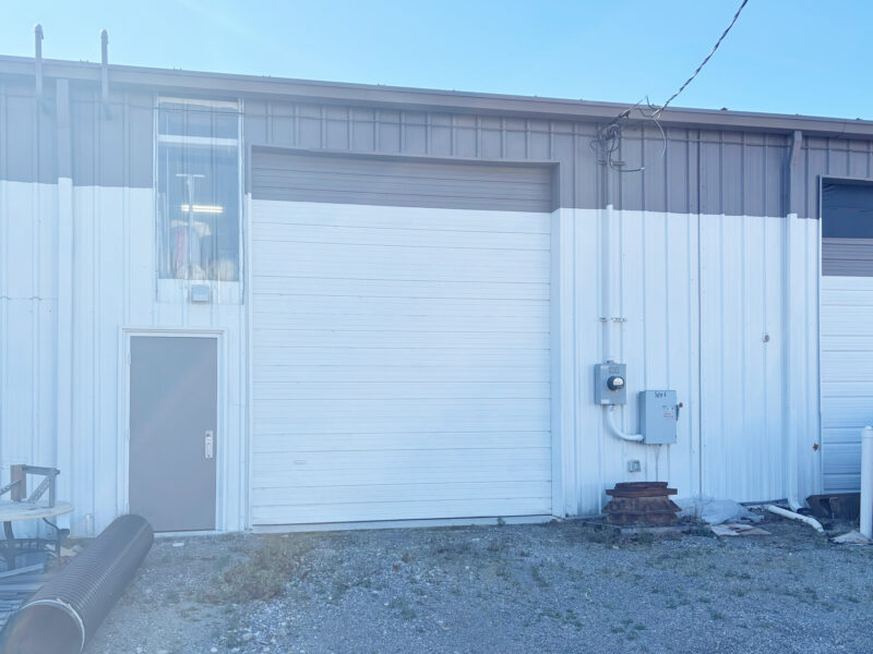 LEASED: 1,500 sf Warehouse Space off Dutchtown Road at Pellissippi Parkway