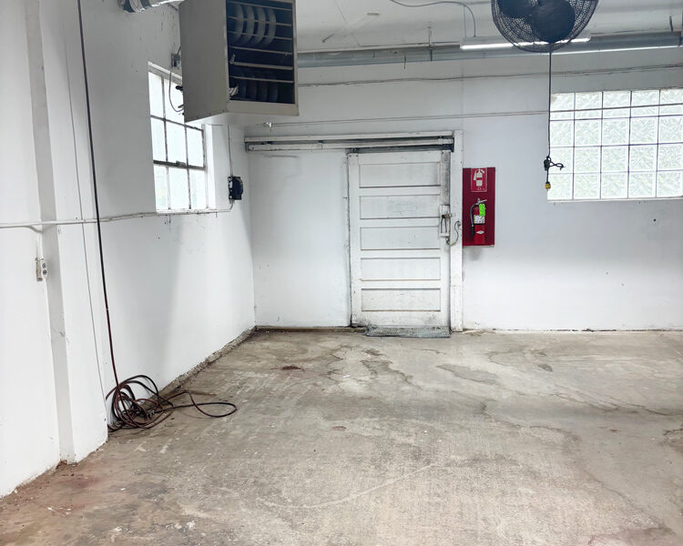 UNDER CONTRACT: 33,000 sf Industrial Building for Sale Near Downtown Knoxville