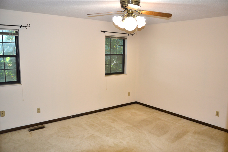LEASED: 2,337 sf Home in Clinton