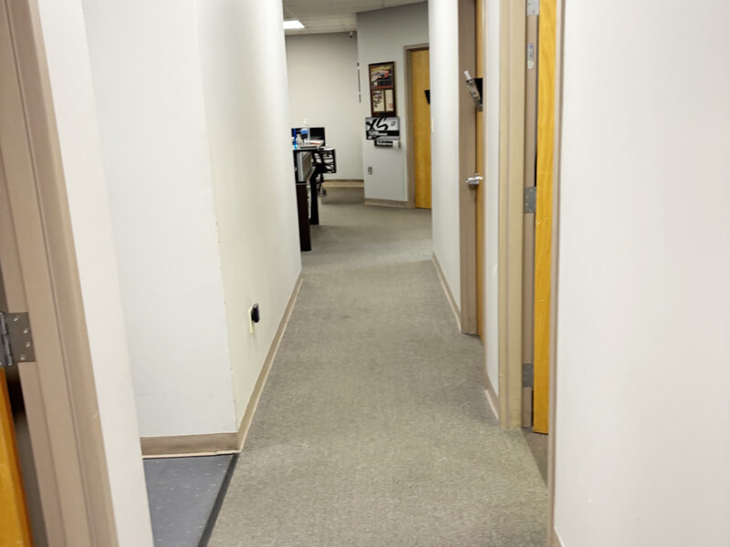 10,000 sf Warehouse / Office Off I-40 at Cherry Street