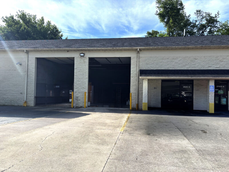 FOR LEASE: 2,280 sf Warehouse / Office in Karns